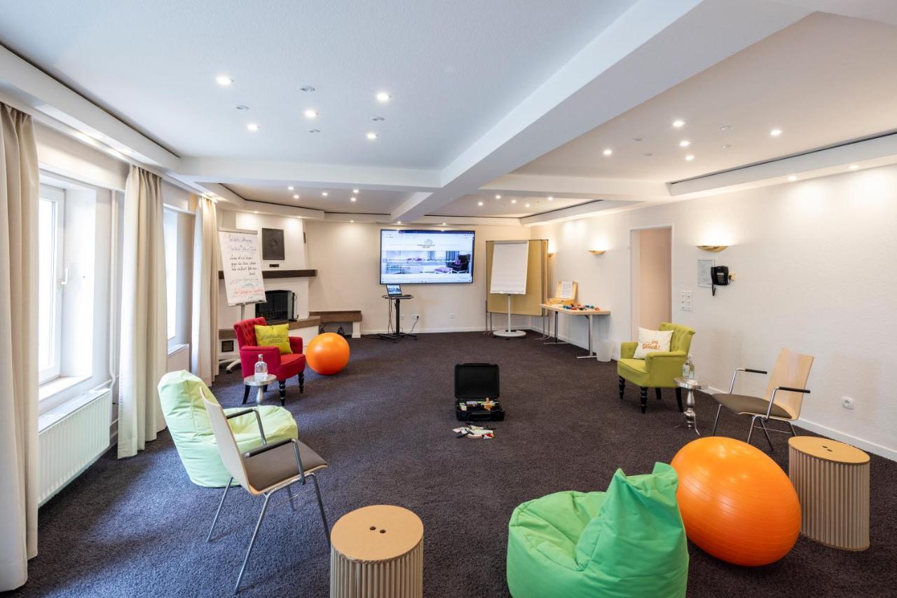Parkhotel Bilm Im Glueck Am Stadtrand Hannovers Зенде Экстерьер фото